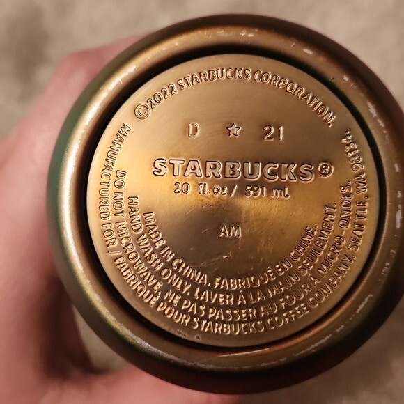 Starbucks 2022 Green Gold Ombre Vacuum Insulated 20oz Water Bottle Tumbler - Picture 7 of 7